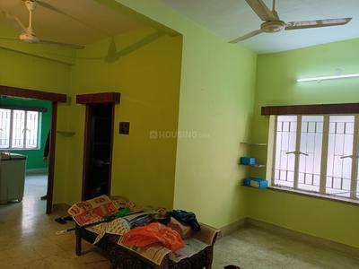 Living Room Image of 700 Sq.ft 2 BHK Apartment / Flat for sale in Tollygunge Kolkata for Rs. 5600000