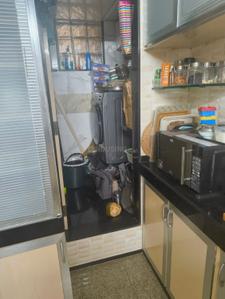 Kitchen Image of 700 Sq.ft 2 BHK Apartment / Flat for rent in Gamdevi Mumbai for Rs. 130000