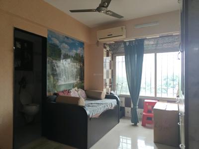 Bedroom Image of 905 Sq.ft 3 BHK Apartment / Flat for sale in Dosti Clover, Antop Hill Mumbai for Rs. 27600000