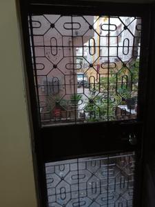 Balcony Image of 600 Sq.ft 2.5 BHK Builder Floor for sale in DDA LIG Flats New Delhi for Rs. 5600000
