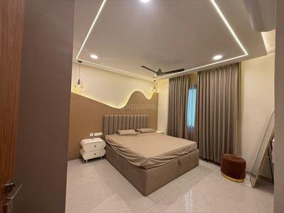 Bedroom Image of 2200 Sq.ft 3 BHK Apartment / Flat for rent in Om Sree Skypark, Kompally Hyderabad for Rs. 60000