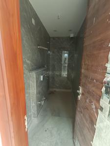 Image of 930 Sq.ft 3 BHK Builder Floor for sale in Pitampura, New Delhi for Rs. 11000000
