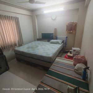 Bedroom Image of 2475 Sq.ft 4 BHK Apartment / Flat for sale in Bodakdev Ahmedabad for Rs. 18500000