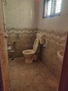 Bathroom Image of 700 Sq.ft 2 BHK Builder Floor for rent in NRI Layout Bengaluru for Rs. 15000