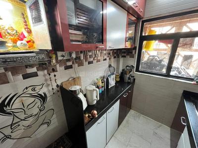 Kitchen Image of 550 Sq.ft 1 BHK Apartment / Flat for rent in Goregaon West Mumbai for Rs. 42000