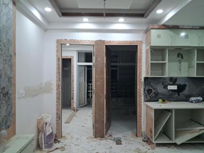 Living Room Image of 1030 Sq.ft 2 BHK Apartment / Flat for sale in Sector 72 Noida for Rs. 3950000