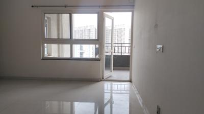 Living Room Image of 1102 Sq.ft 2 BHK Apartment / Flat for rent in Godrej Infinity, Mundhwa Pune for Rs. 32000