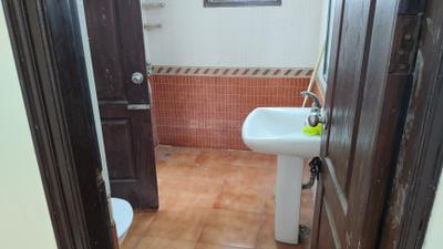 Image of 1800 Sq.ft 3 BHK Apartment / Flat for rent in The subh Shubh Apartment, Sector 21D, Faridabad for Rs. 30000