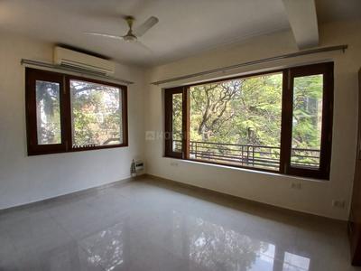 Bedroom Image of 2430 Sq.ft 4 BHK Builder Floor for sale in Nizamuddin West New Delhi for Rs. 100000000