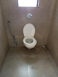 Common Bathroom Image of 414 Sq.ft 1 BHK Apartment / Flat for sale in Santacruz East Mumbai for Rs. 13000000
