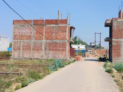 Image of 1000 Sq.ft Residential Plot / Land for sale in Gomti Nagar Extension, Lucknow for Rs. 2300000