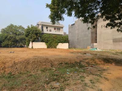 Image of 215 Sq.ft Residential Plot / Land for sale in Inder Luxury Builder Floor Sushant Lok 1, Sector 43, Gurgaon for Rs. 68500000