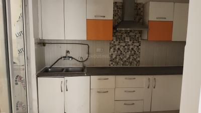 Kitchen Image of 1700 Sq.ft 3 BHK Apartment / Flat for sale in Purvanchal Royal City, Chi V Greater Noida for Rs. 18000000
