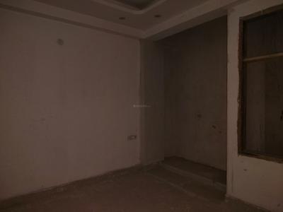 Bedroom Image of 800 Sq.ft 2 BHK Builder Floor for sale in Freedom Fighters Enclave New Delhi for Rs. 6000000