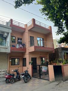 Image of 1000 Sq.ft 4 BHK Independent House for sale in Vallabh Vidhyanagar, Anand for Rs. 5200000