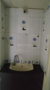 Bathroom Image of 550 Sq.ft 1 BHK Apartment / Flat for rent in Shivane Pune for Rs. 9500