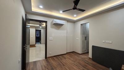Bedroom Image of 2200 Sq.ft 3 BHK Builder Floor for rent in Palam Vihar Gurgaon for Rs. 53000