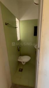 Bathroom Image of 3000 Sq.ft 4 BHK Apartment / Flat for sale in Juhu Mumbai for Rs. 175000000