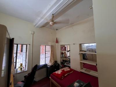 Bedroom Image of 1100 Sq.ft 4 BHK Builder Floor for sale in Lake Gardens Kolkata for Rs. 7500000
