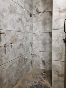 Common Bathroom Image of 810 Sq.ft 3 BHK Apartment / Flat for sale in Sector 15 Dwarka New Delhi for Rs. 6000000