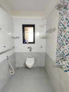 Bathroom Image of 990 Sq.ft 2 BHK Apartment / Flat for sale in Golden Square, Santacruz East Mumbai for Rs. 36000000