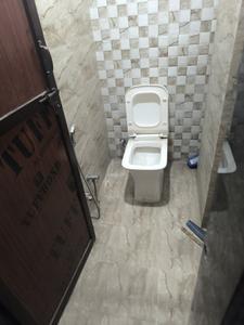 Image of 960 Sq.ft 3 BHK Builder Floor for rent in Kidwai Nagar, Kanpur for Rs. 15000