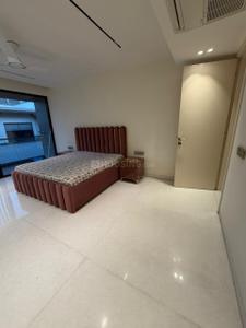 Bedroom Image of 6300 Sq.ft 7 BHK Duplex for sale in Punjabi Bagh New Delhi for Rs. 185000000