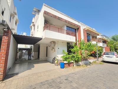 Image of 2700 Sq.ft 4 BHK Villa for sale in New Gotri, Vadodara for Rs. 23000000