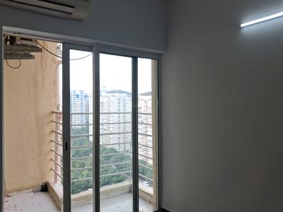 Bedroom Image of 925 Sq.ft 2 BHK Apartment / Flat for sale in Paras Tierea, Sector 137 Noida for Rs. 8000000
