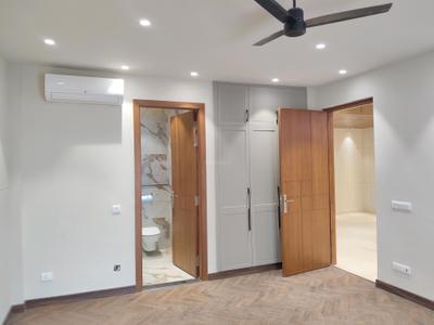 Bedroom Image of 2090 Sq.ft 3.5 BHK Builder Floor for sale in Adani Samsara, Sector 61 Gurgaon for Rs. 40000000
