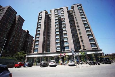 Image of 1550 Sq.ft 3 BHK Apartment / Flat for sale in Kaveri Soham Vivanta, Shilaj, Ahmedabad for Rs. 12500000