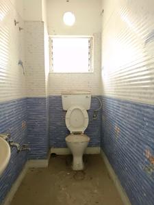 Common Bathroom Image of 1200 Sq.ft 3 BHK Apartment / Flat for sale in Behala Kolkata for Rs. 5500000