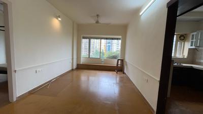 Living Room Image of 1000 Sq.ft 2 BHK Apartment / Flat for sale in Andheri West Mumbai for Rs. 28500000