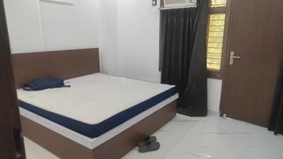 Bedroom Image of 750 Sq.ft 1 BHK Builder Floor for rent in Sector 40 Gurgaon for Rs. 32000