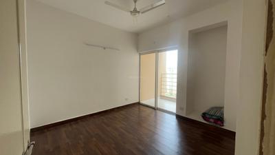 Bedroom Image of 1565 Sq.ft 3 BHK Apartment / Flat for sale in Paras Tierea, Sector 137 Noida for Rs. 12500000