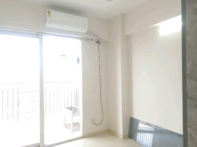 Bedroom Image of 1000 Sq.ft 2 BHK Apartment / Flat for sale in Signature Global The Millennia I, Sector 37D Gurgaon for Rs. 6900000
