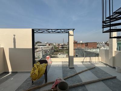 Balcony Image of 1900 Sq.ft 4 BHK Independent House for sale in Chitaipur Varanasi for Rs. 11000000