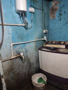 Bathroom Image of 300 Sq.ft 1 RK Independent House for rent in Ulhasnagar Thane for Rs. 3000