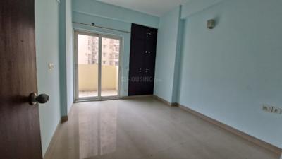Bedroom Image of 1480 Sq.ft 3 BHK Apartment / Flat for sale in Mahagun Moderne, Sector 78 Noida for Rs. 21000000