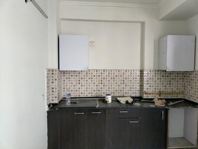 Kitchen Image of 985 Sq.ft 2 BHK Apartment / Flat for rent in Amrapali Pan Oasis, Sector 70 Noida for Rs. 30000