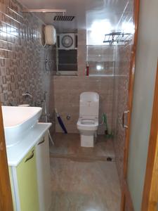 Bathroom Image of 900 Sq.ft 2 BHK Independent House for rent in Garia, Sonarpur Kolkata for Rs. 17000