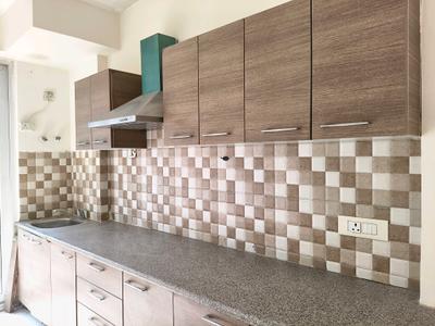 Kitchen Image of 2150 Sq.ft 3 BHK Apartment / Flat for sale in Vidya Enclave, Sector 56 Gurgaon for Rs. 25000000
