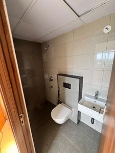Bathroom Image of 935 Sq.ft 2.5 BHK Apartment / Flat for rent in Nambiar Millennia, Anekal Bengaluru for Rs. 35000