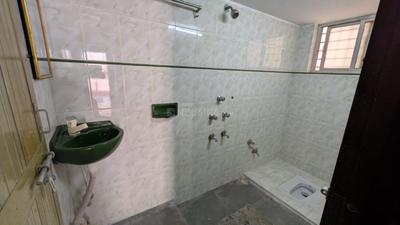 Bathroom Image of 700 Sq.ft 1 BHK Independent House for rent in Shahapur Belagavi for Rs. 7300