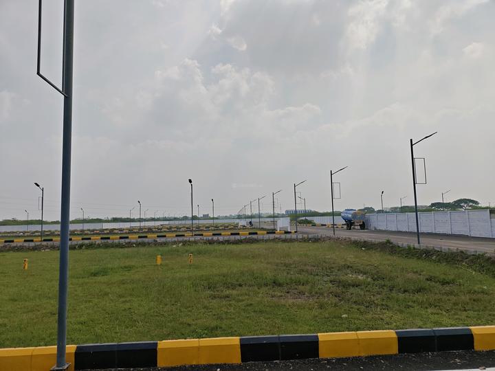 Padappai Main Image 1