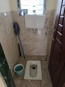 Bathroom Image of 355 Sq.ft 1 BHK Apartment / Flat for rent in Mhada Colony Thane for Rs. 9500