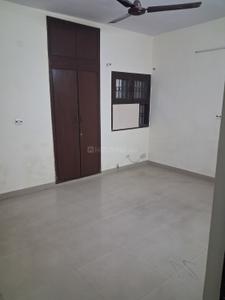 Bedroom Image of 1600 Sq.ft 3 BHK Apartment / Flat for sale in DDA Flats Sarita Vihar, Sarita Vihar New Delhi for Rs. 33000000