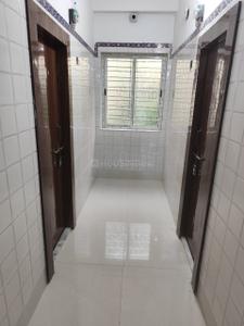 Bathroom Image of 150 Sq.ft 1 RK Studio for rent in Chinar Park Kolkata for Rs. 5500