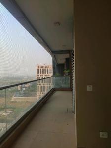 Bedroom Three Image of 2105 Sq.ft 3 BHK Apartment / Flat for rent in Supertech Supernova, Sector 94 Noida for Rs. 71999