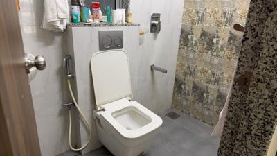 Bathroom Image of 695 Sq.ft 1 BHK Apartment / Flat for rent in Shree Naman Premier, Andheri East Mumbai for Rs. 65000